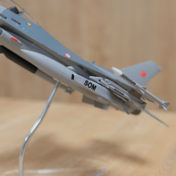 TÜBİTAK SAGE FÜZELERİ F-16 Maket